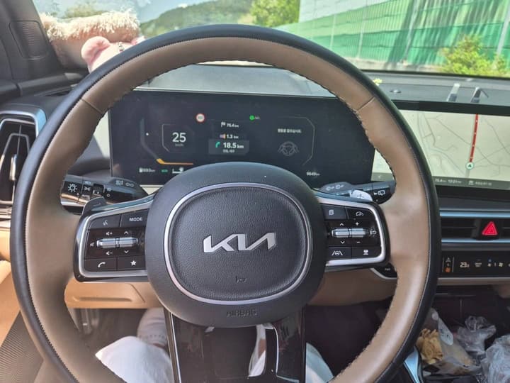 KIA Sorento - Excellent condition - Image 4