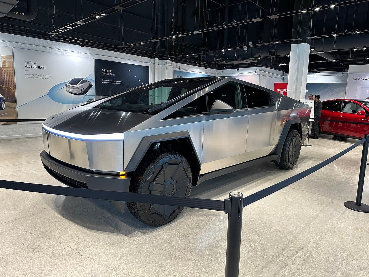 2018 Tesla Cybertruck Long Range AWD