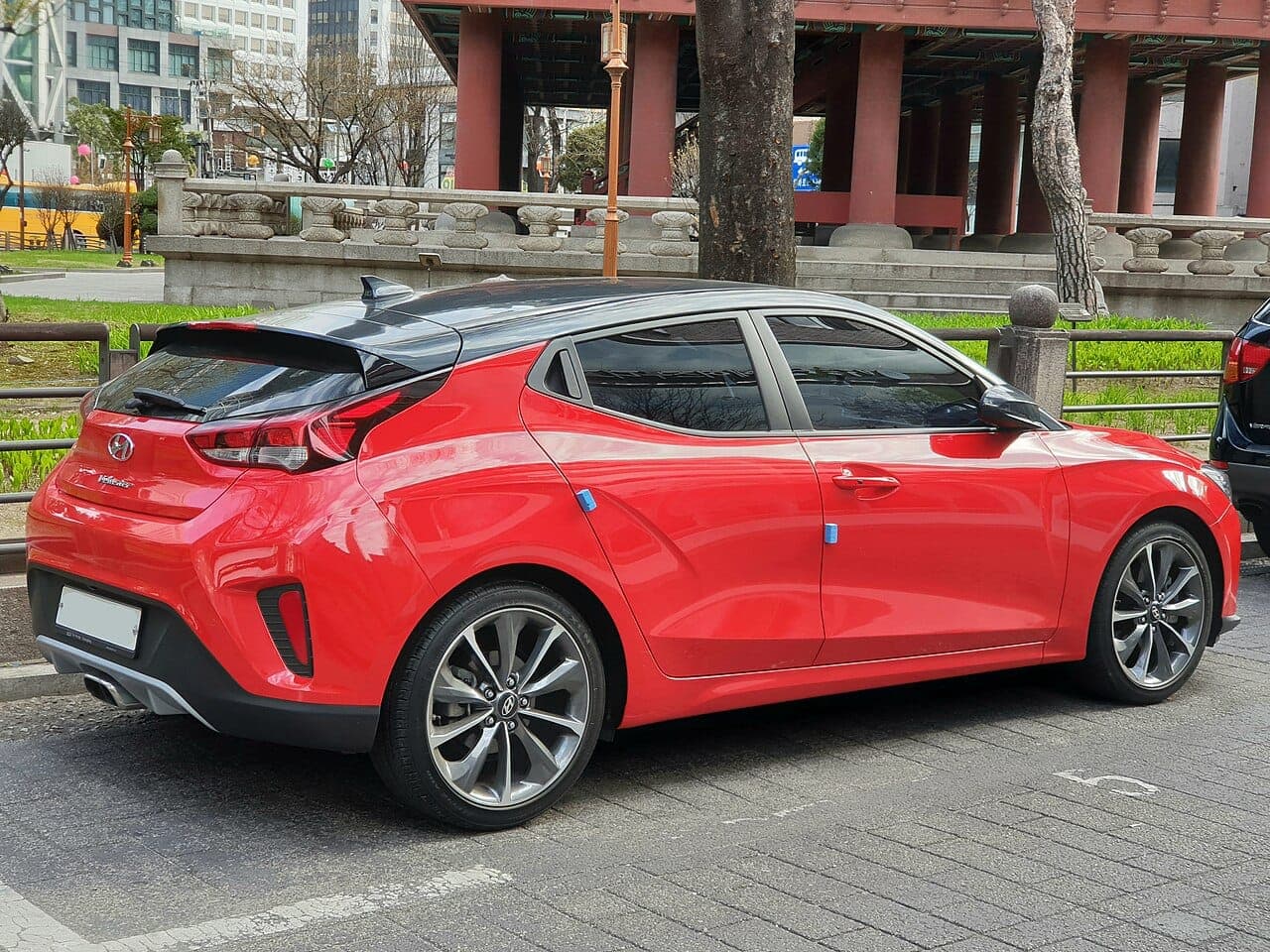2025 Hyundai Veloster Calligraphy
