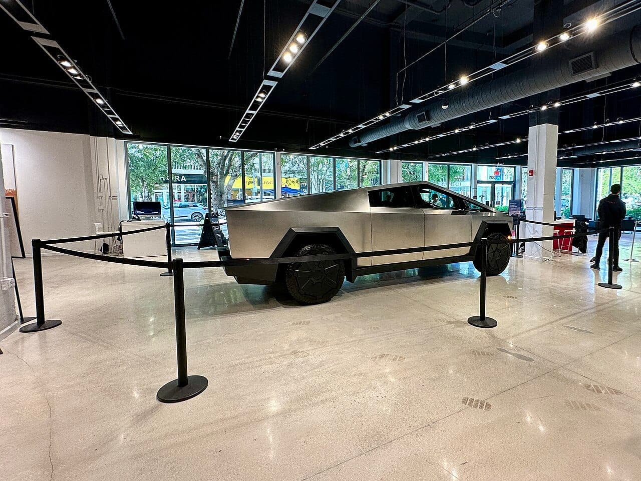 2018 Tesla Cybertruck Long Range AWD - Image 2