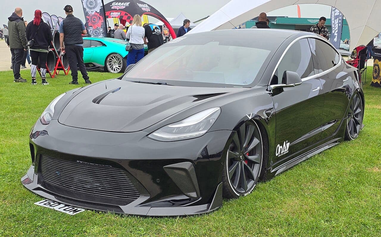 2022 Tesla Model 3 Performance - Image 3